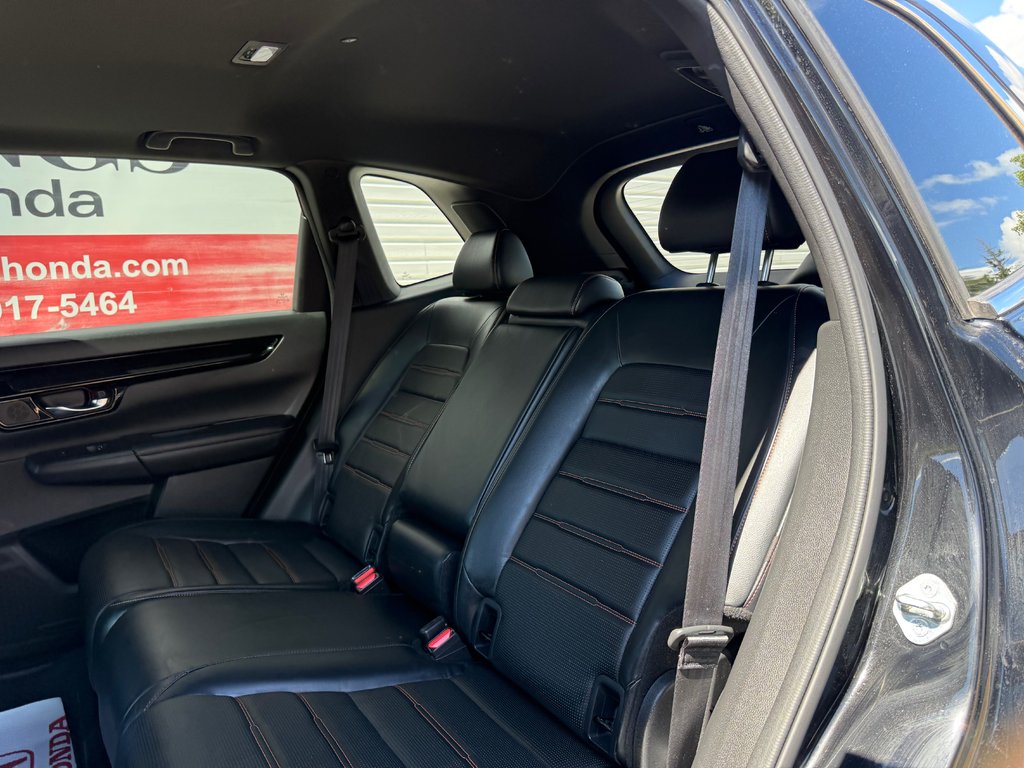 2023 Honda CR-V HYBRID Touring, keyless entry, backup camera, Bluetooth in Kentville, Nova Scotia - 15 - w1024h768px