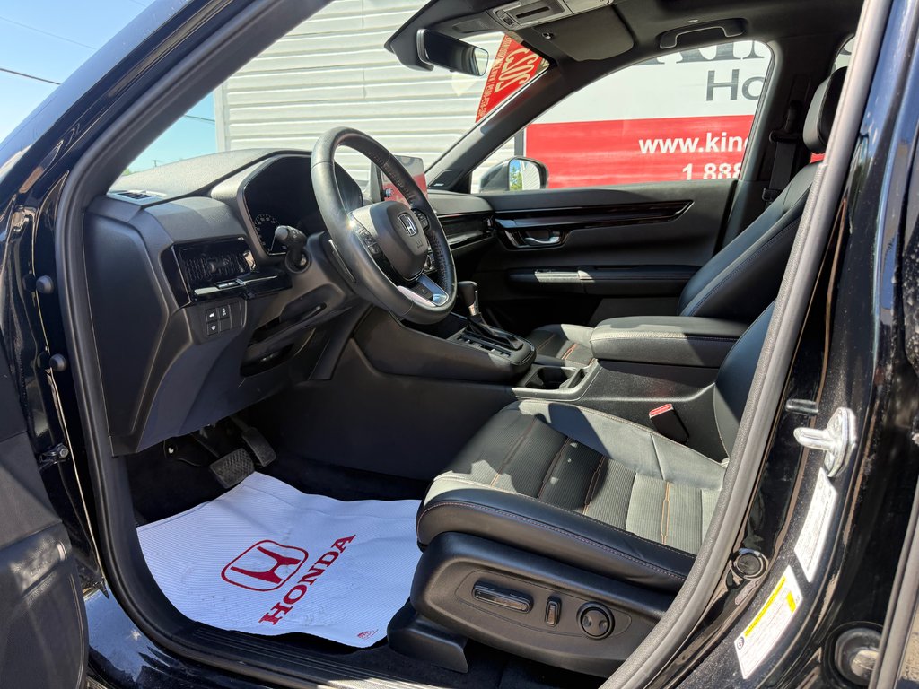 2023 Honda CR-V HYBRID Touring, keyless entry, backup camera, Bluetooth in Kentville, Nova Scotia - 9 - w1024h768px