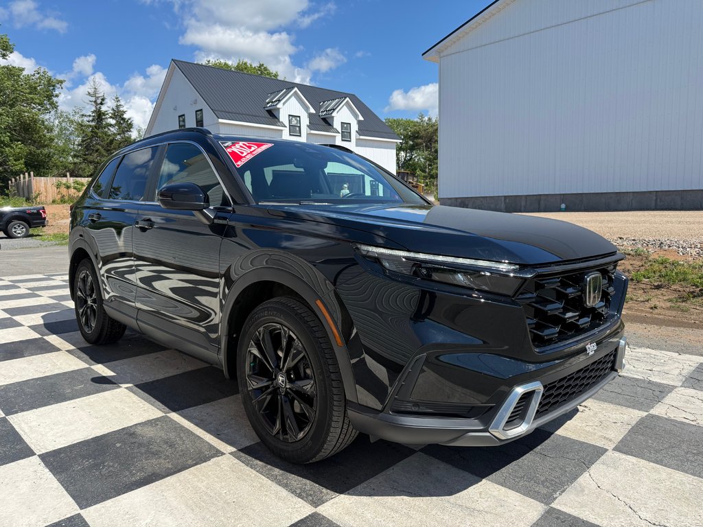 2023 Honda CR-V HYBRID Touring, keyless entry, backup camera, Bluetooth in Kentville, Nova Scotia - 3 - w1024h768px