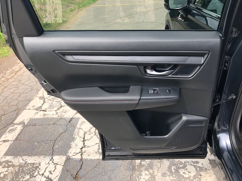 2024 Honda CR-V HYBRID EX-L - sunroof, dual climate zones, reverse camera in COLDBROOK, Nova Scotia - 22 - w1024h768px