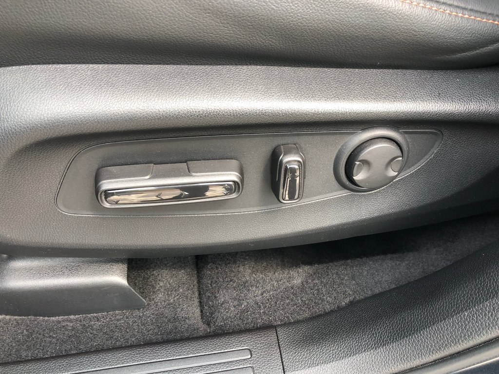 2024 Honda CR-V HYBRID EX-L - sunroof, dual climate zones, reverse camera in COLDBROOK, Nova Scotia - 20 - w1024h768px