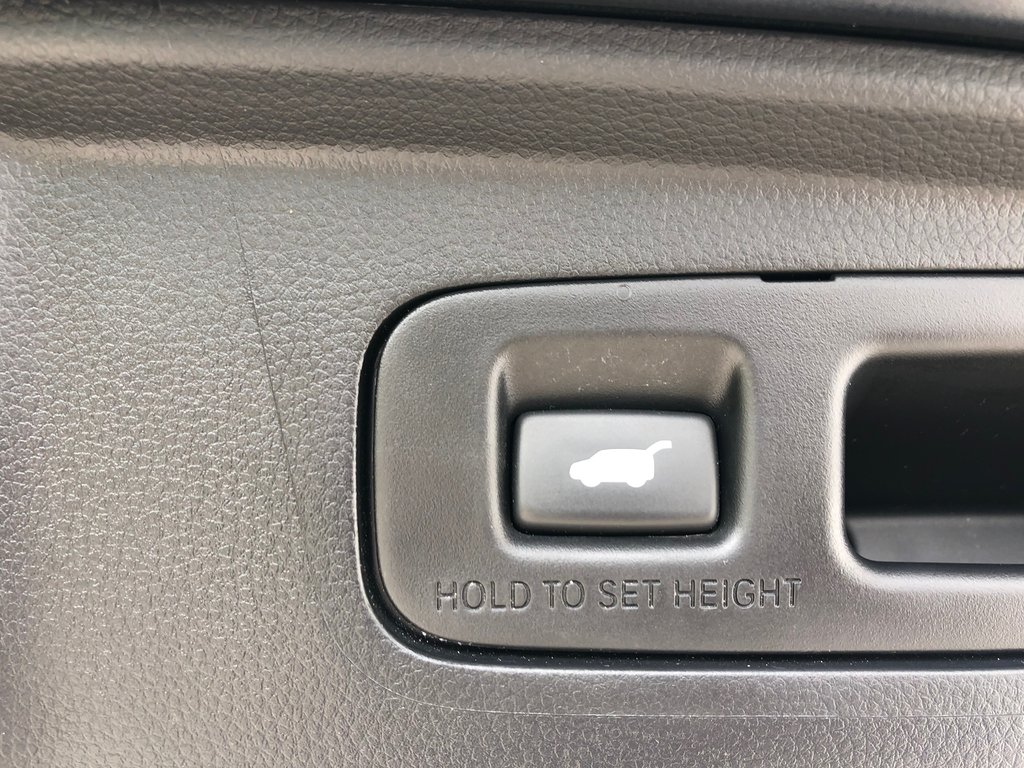 2024 Honda CR-V HYBRID EX-L - sunroof, dual climate zones, reverse camera in COLDBROOK, Nova Scotia - 25 - w1024h768px