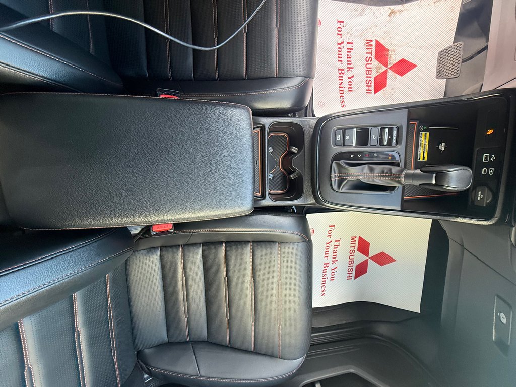 2024 Honda CR-V Hybrid Touring, hybrid, keyless entry, remote start in Kentville, Nova Scotia - 13 - w1024h768px