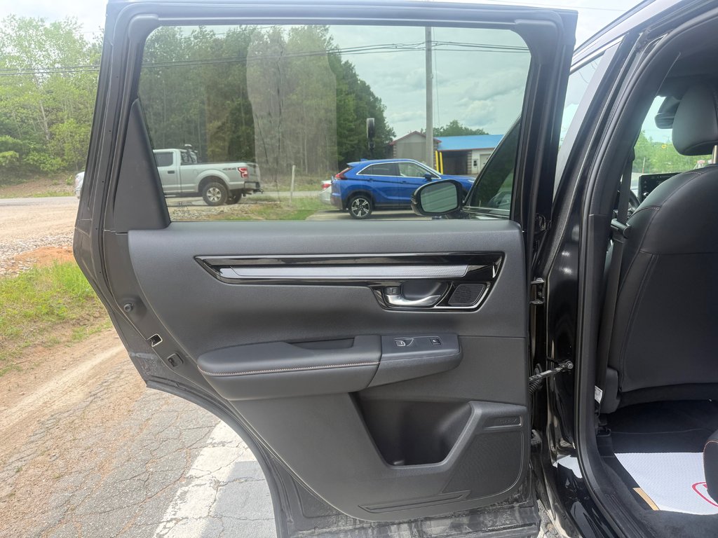 Honda CR-V HYBRID Touring, keyless entry, backup camera, Bluetooth 2025 à COLDBROOK, Nouvelle-Écosse - 14 - w1024h768px