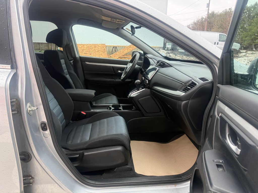2017 Honda CR-V LX LX, keyless entry, backup camera, Bluetooth in COLDBROOK, Nova Scotia - 19 - w1024h768px