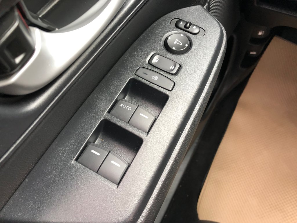 2019 Honda CR-V LX LX - cruise control, reverse camera, hands free in Kentville, Nova Scotia - 7 - w1024h768px