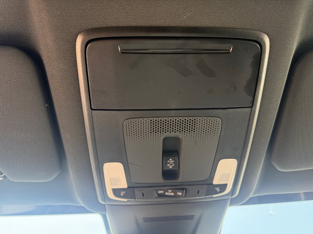2025 Honda CR-V SPORT TOURING Touring, keyless entry, backup camera, Bluetooth in COLDBROOK, Nova Scotia - 13 - w1024h768px
