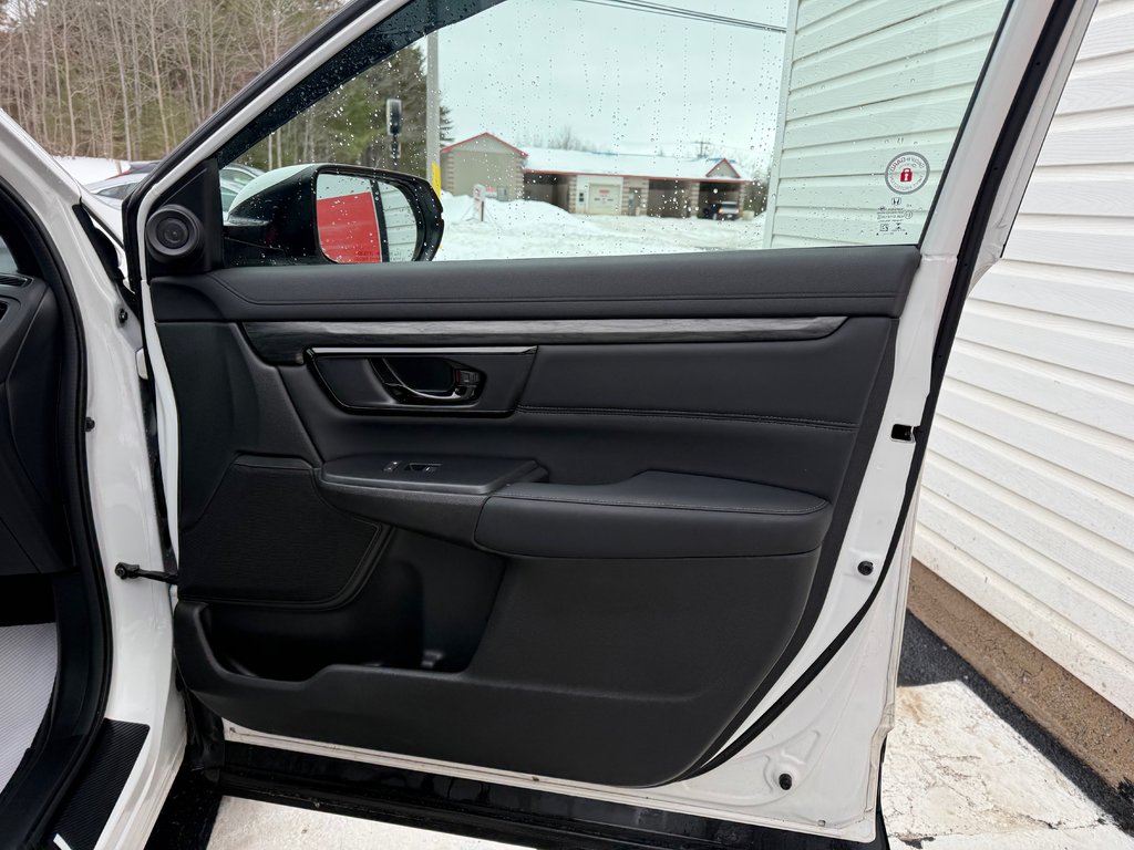 2022 Honda CR-V BLACK EDITION 4WD black edition, backup camera, Bluetooth in COLDBROOK, Nova Scotia - 19 - w1024h768px