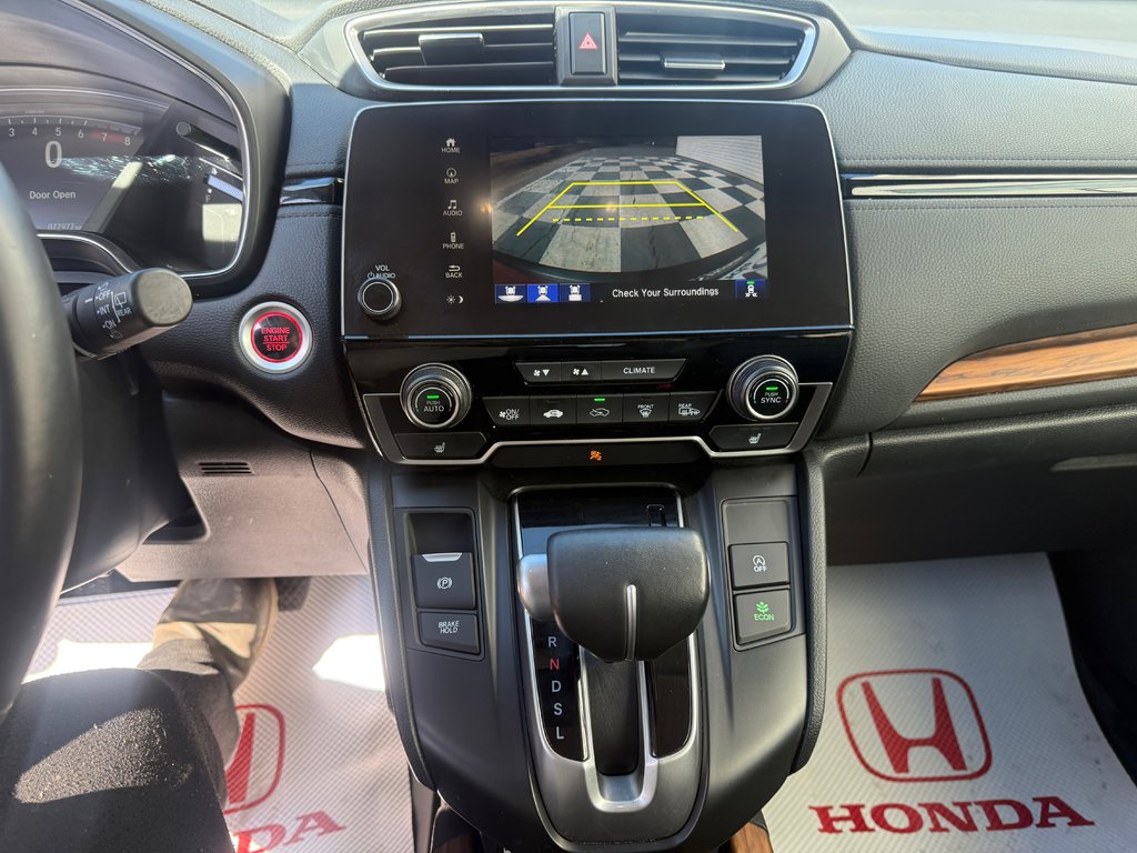 2022 Honda CR-V TOURING Touring, keyless entry, backup camera, Bluetooth in COLDBROOK, Nova Scotia - 12 - w1024h768px