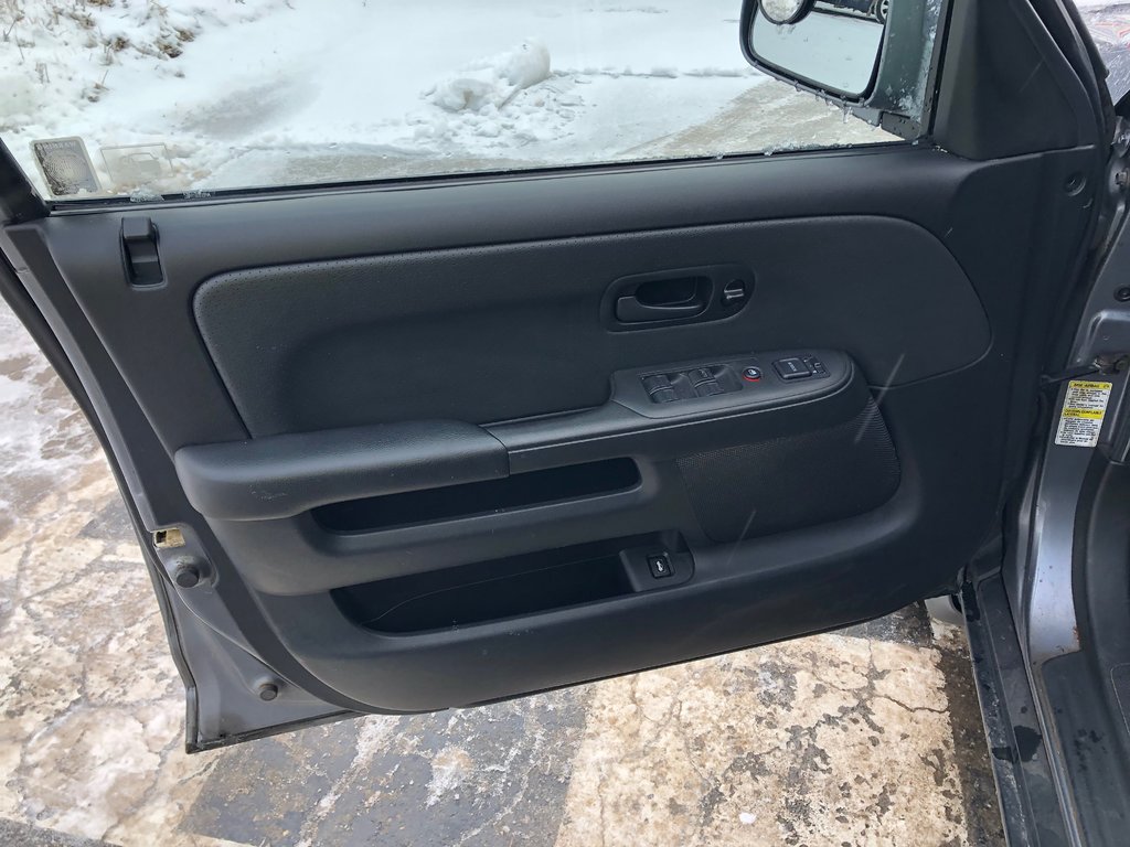 2005 Honda CR-V EX-L - sunroof, heated seats, reverse camera, a/c in COLDBROOK, Nova Scotia - 15 - w1024h768px