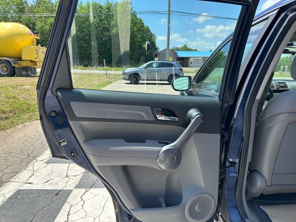 Honda CR-V LX, Aux, CD Player, AWD 2009 à COLDBROOK, Nouvelle-Écosse - 17 - w1024h768px