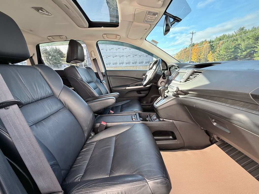 2013 Honda CR-V Touring | Reverse Camera, Heated Front Seats in COLDBROOK, Nova Scotia - 26 - w1024h768px