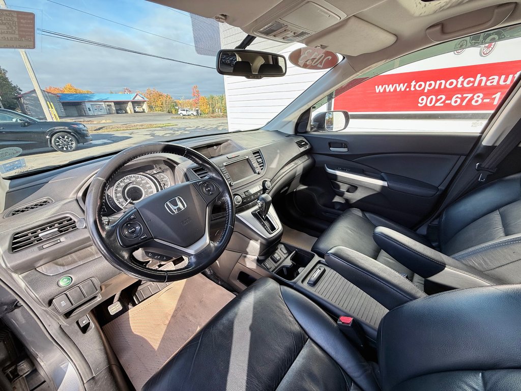 2013 Honda CR-V Touring | Reverse Camera, Heated Front Seats in COLDBROOK, Nova Scotia - 9 - w1024h768px