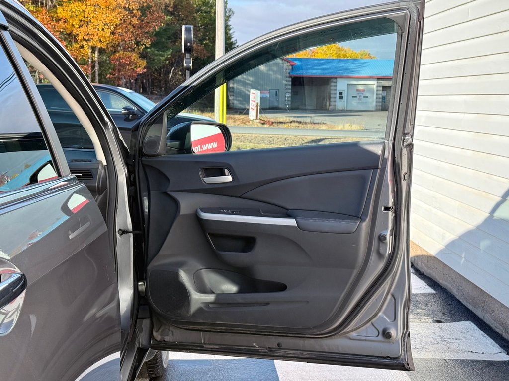 2013 Honda CR-V Touring | Reverse Camera, Heated Front Seats in COLDBROOK, Nova Scotia - 25 - w1024h768px