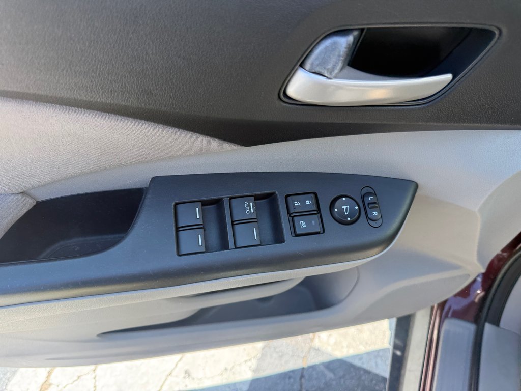 Honda CR-V EX, Keyless entry, MP3, Cruise control 2013 à COLDBROOK, Nouvelle-Écosse - 8 - w1024h768px