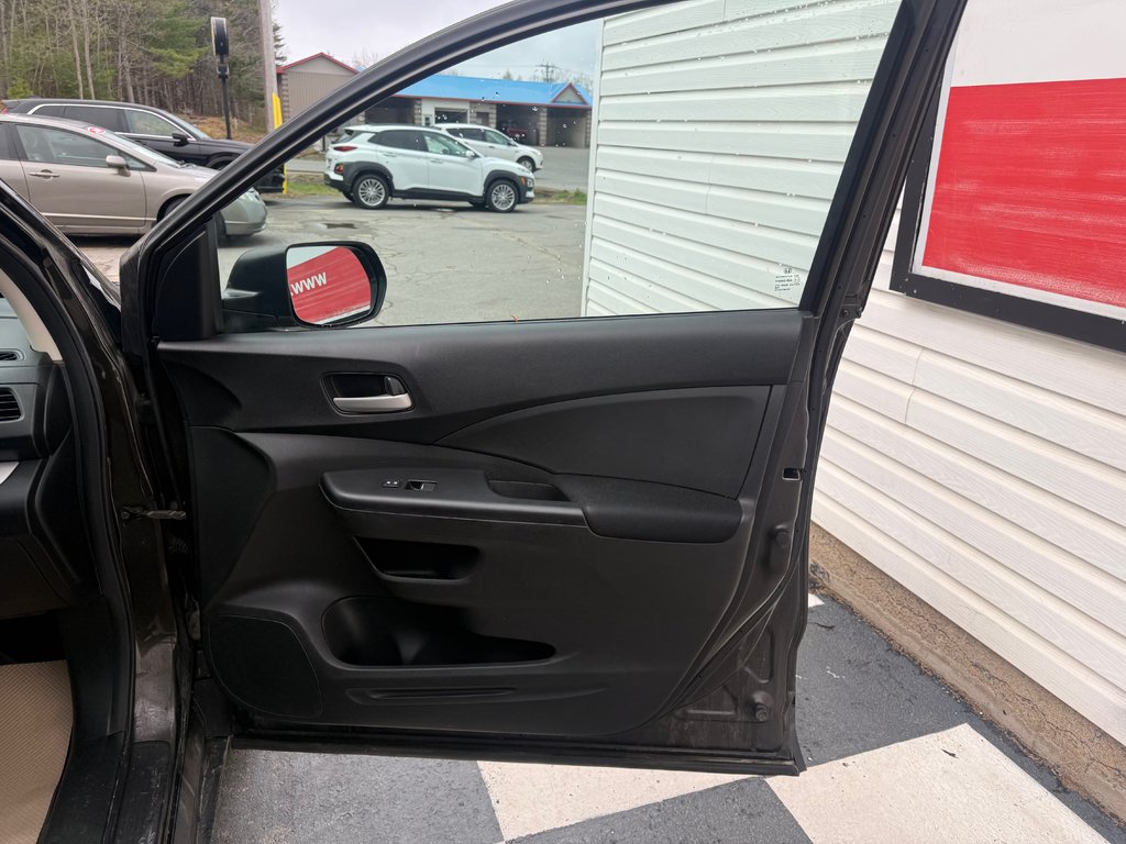 2014 Honda CR-V LX, keyless entry, backup camera, Bluetooth in COLDBROOK, Nova Scotia - 18 - w1024h768px