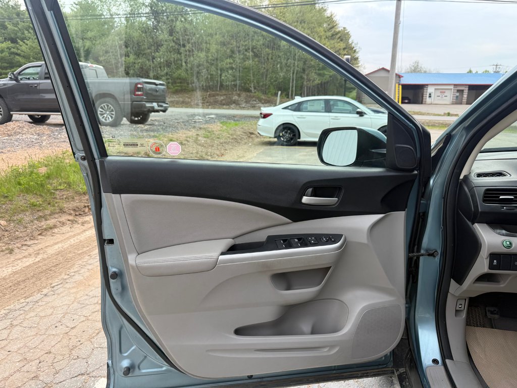 Honda CR-V EX-L, keyless entry, backup camera, MP3 2014 à COLDBROOK, Nouvelle-Écosse - 7 - w1024h768px