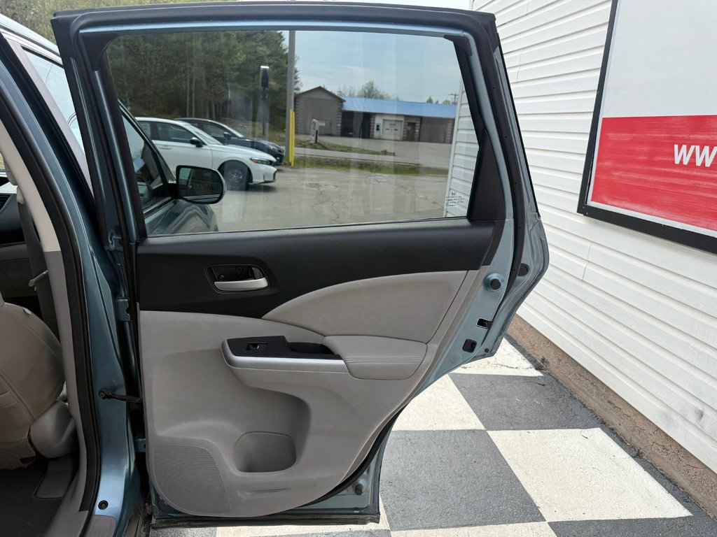 Honda CR-V EX-L, keyless entry, backup camera, MP3 2014 à COLDBROOK, Nouvelle-Écosse - 17 - w1024h768px