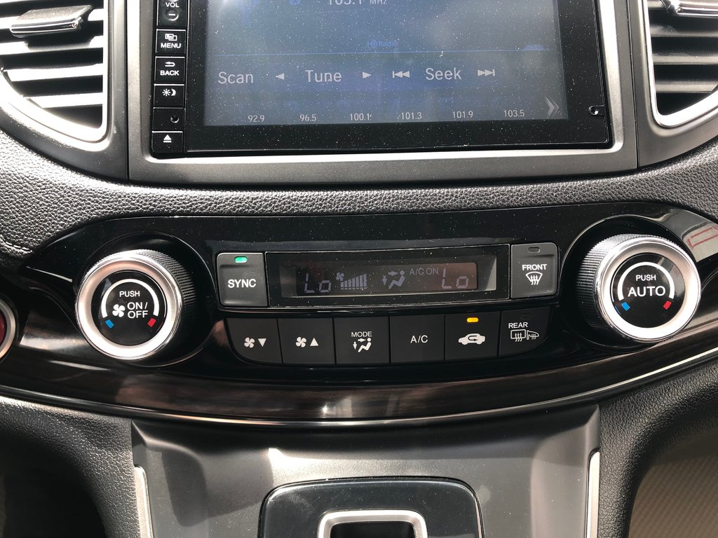 2015 Honda CR-V Touring - sunroof, power and heated seats, cruise in COLDBROOK, Nova Scotia - 16 - w1024h768px