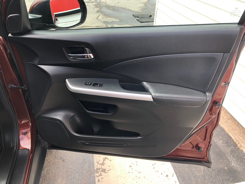 2015 Honda CR-V Touring - sunroof, power and heated seats, cruise in COLDBROOK, Nova Scotia - 29 - w1024h768px