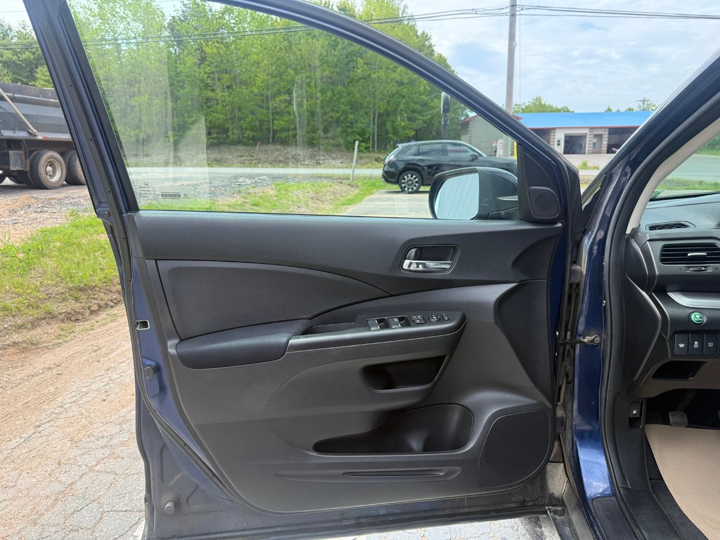 2015 Honda CR-V SE, keyless entry, backup camera, Bluetooth in COLDBROOK, Nova Scotia - 7 - w1024h768px