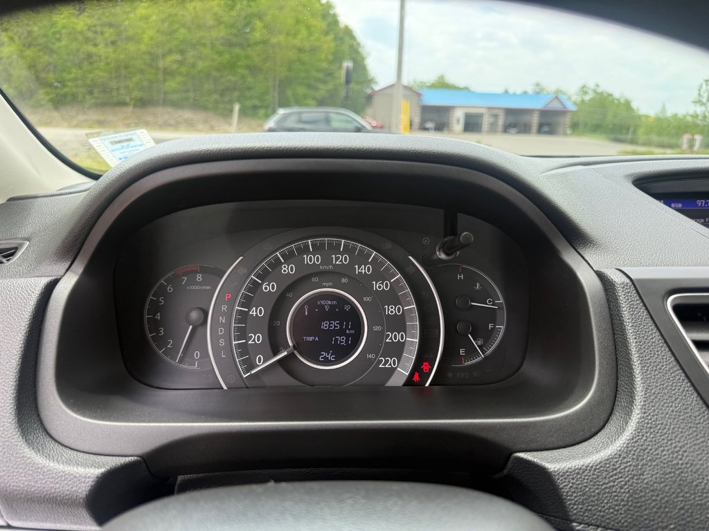 2015 Honda CR-V SE, keyless entry, backup camera, Bluetooth in COLDBROOK, Nova Scotia - 11 - w1024h768px