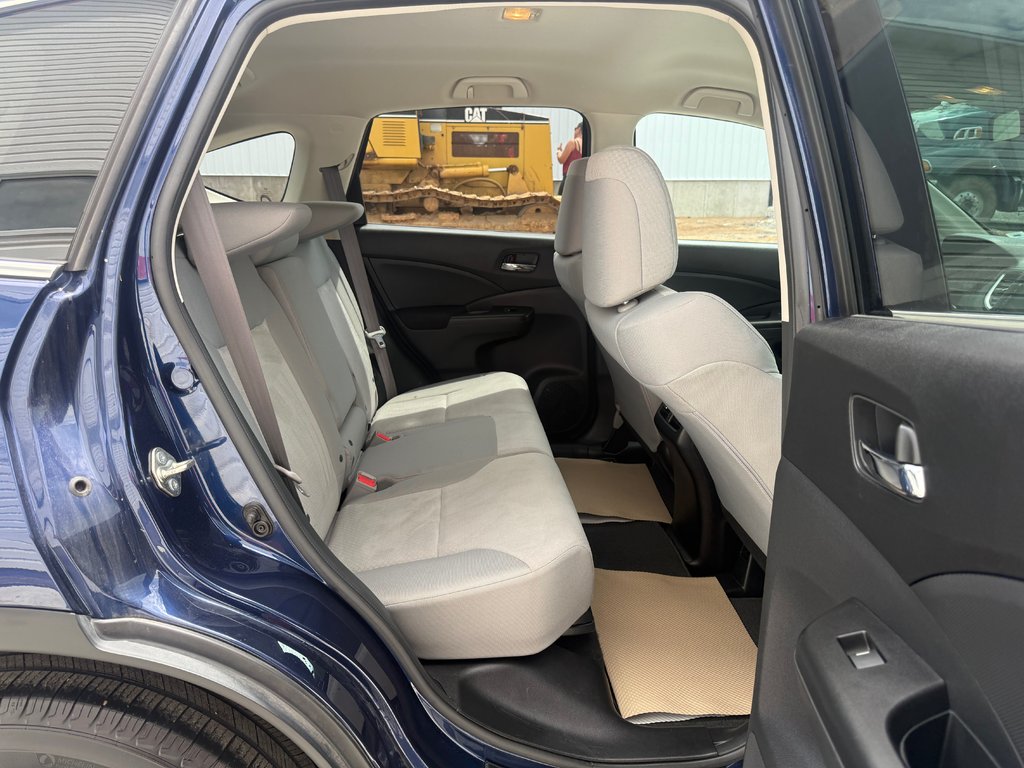 2015 Honda CR-V SE, keyless entry, backup camera, Bluetooth in COLDBROOK, Nova Scotia - 17 - w1024h768px