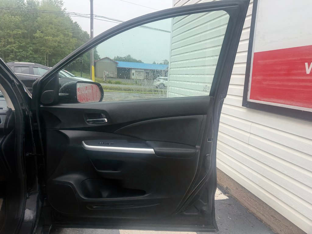 Honda CR-V Touring, keyless entry, backup camera, Bluetooth 2016 à COLDBROOK, Nouvelle-Écosse - 19 - w1024h768px