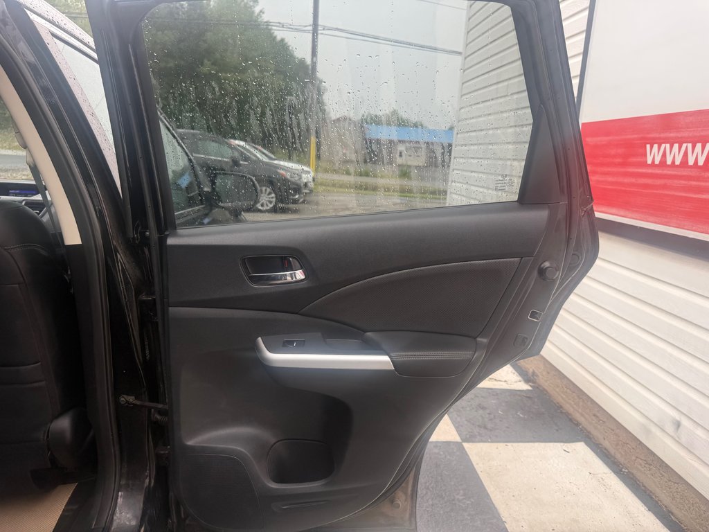 Honda CR-V Touring, keyless entry, backup camera, Bluetooth 2016 à COLDBROOK, Nouvelle-Écosse - 17 - w1024h768px