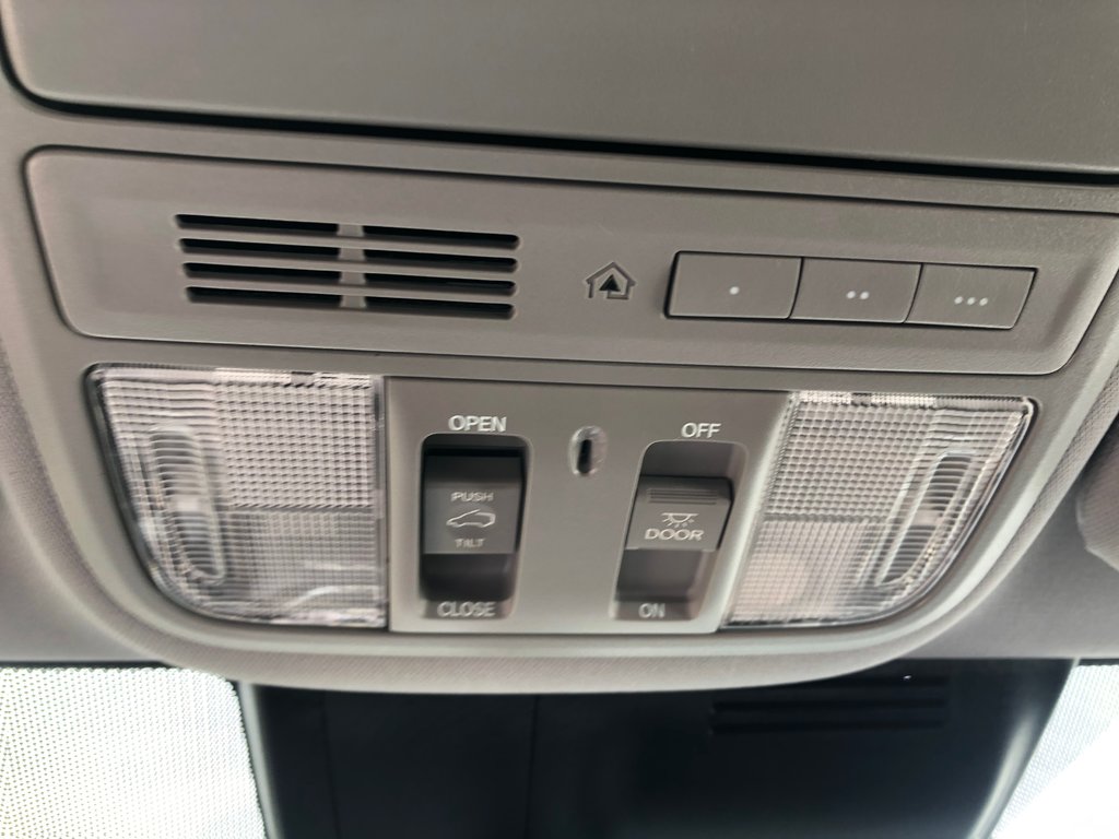 2017 Honda CR-V EX - sunroof, power and heated seats, cruise, a/c in COLDBROOK, Nova Scotia - 15 - w1024h768px