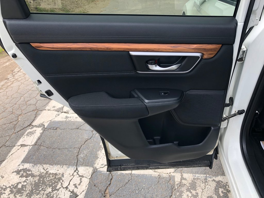 2017 Honda CR-V EX - sunroof, power and heated seats, cruise, a/c in COLDBROOK, Nova Scotia - 20 - w1024h768px
