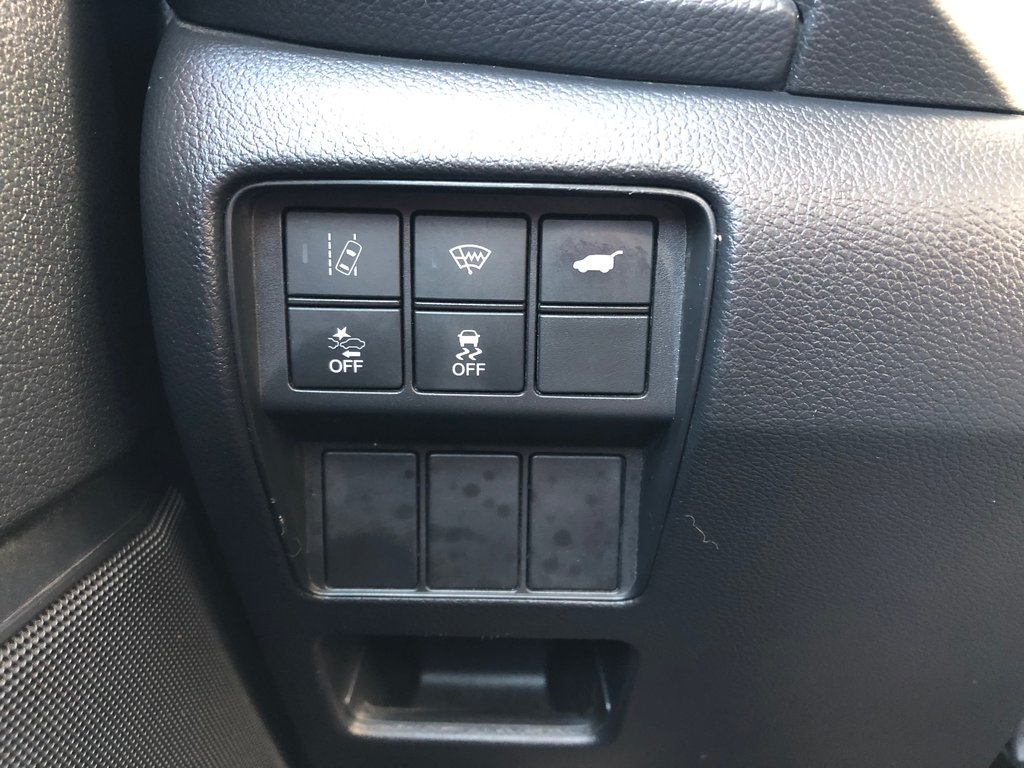 CR-V Touring, power seats, sunroof, reverse camera 2018 à COLDBROOK, Nouvelle-Écosse - 9 - w1024h768px