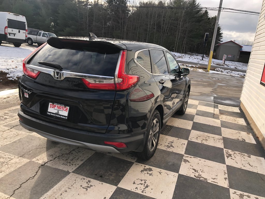 CR-V LX, FWD, Hands Free calling, Heated windshield, 2018 à COLDBROOK, Nouvelle-Écosse - 4 - w1024h768px