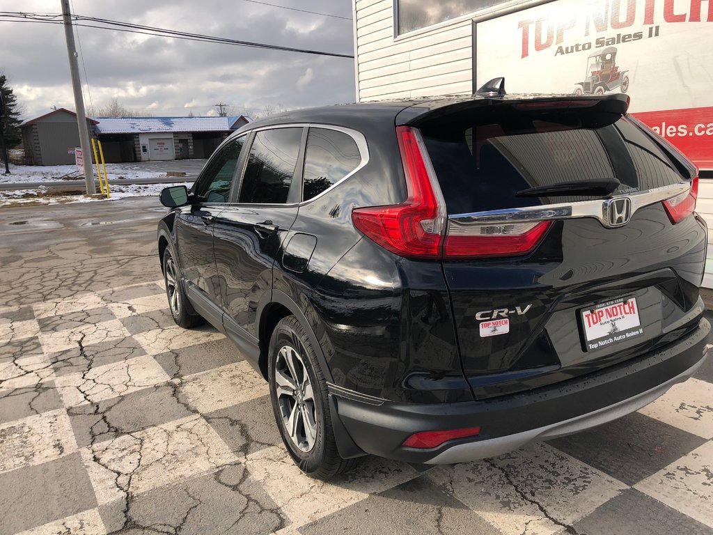 CR-V LX, FWD, Hands Free calling, Heated windshield, 2018 à COLDBROOK, Nouvelle-Écosse - 6 - w1024h768px