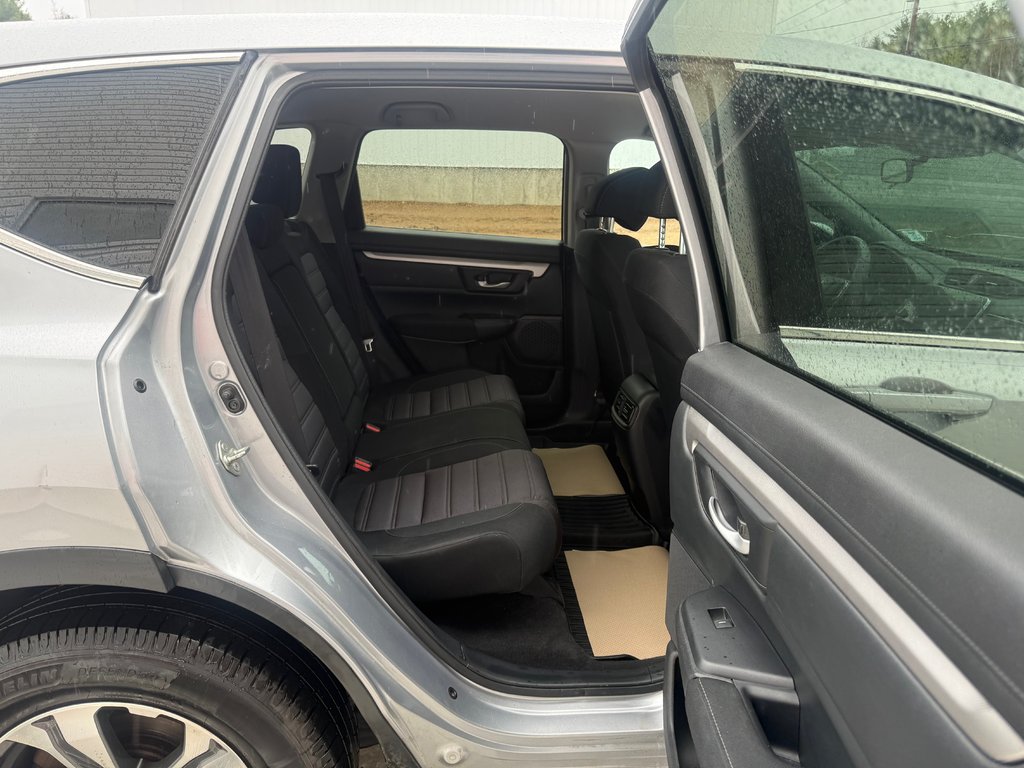 2018 Honda CR-V LX, keyless entry, backup camera, Bluetooth in COLDBROOK, Nova Scotia - 17 - w1024h768px