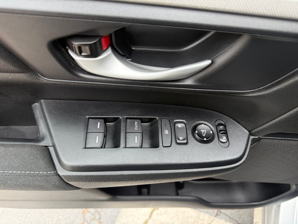 2018 Honda CR-V LX, keyless entry, backup camera, Bluetooth in COLDBROOK, Nova Scotia - 8 - w1024h768px
