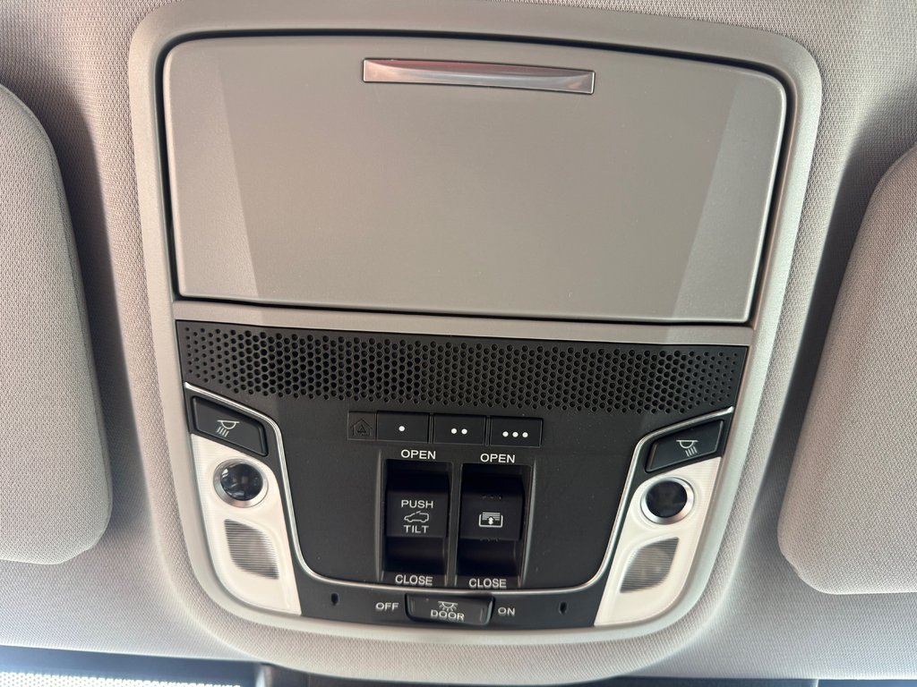 Honda CR-V Touring, keyless entry, backup camera, Bluetooth 2019 à COLDBROOK, Nouvelle-Écosse - 13 - w1024h768px
