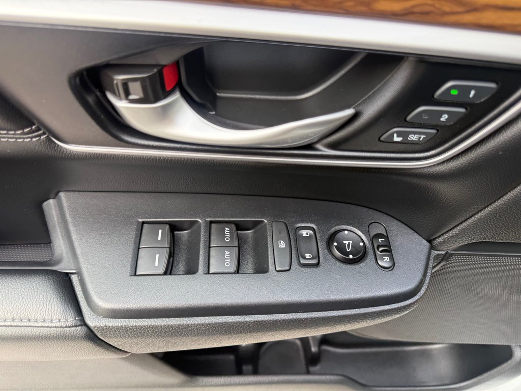 Honda CR-V Touring, keyless entry, backup camera, Bluetooth 2019 à COLDBROOK, Nouvelle-Écosse - 8 - w1024h768px