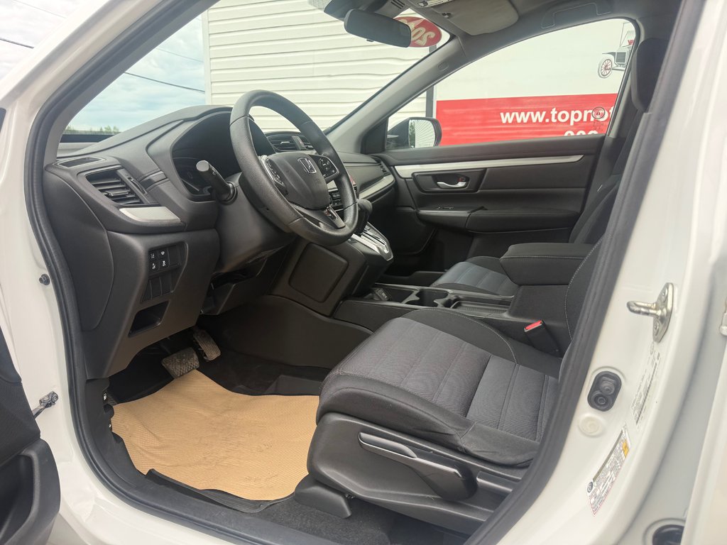 2019 Honda CR-V LX, keyless entry, backup camera, Bluetooth in COLDBROOK, Nova Scotia - 9 - w1024h768px