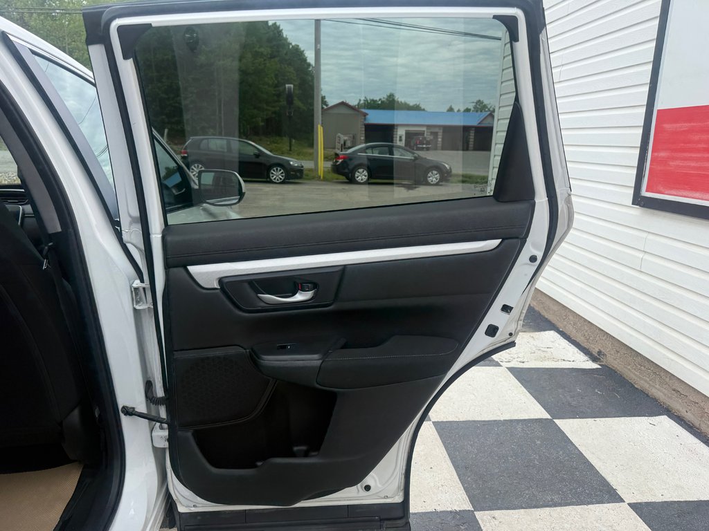2019 Honda CR-V LX, keyless entry, backup camera, Bluetooth in COLDBROOK, Nova Scotia - 16 - w1024h768px