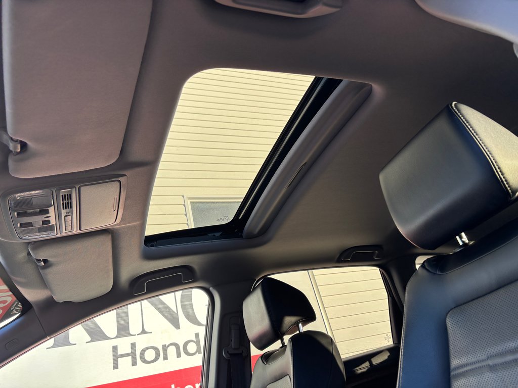 2020  CR-V EX-L - sunroof, reverse camera, dual climate zones in COLDBROOK, Nova Scotia - 20 - w1024h768px