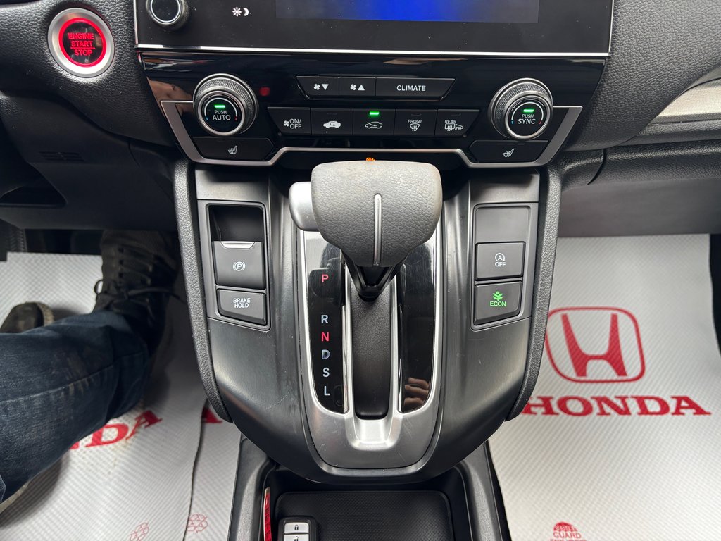 2020  CR-V LX - reverse camera, dual climate zones, bluetooth in COLDBROOK, Nova Scotia - 13 - w1024h768px