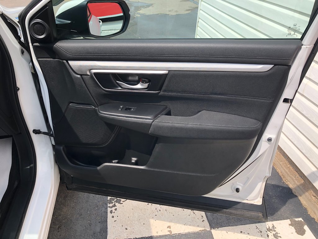 2020 Honda CR-V Sport - sunroof, dual climate zones, reverse cam in COLDBROOK, Nova Scotia - 25 - w1024h768px
