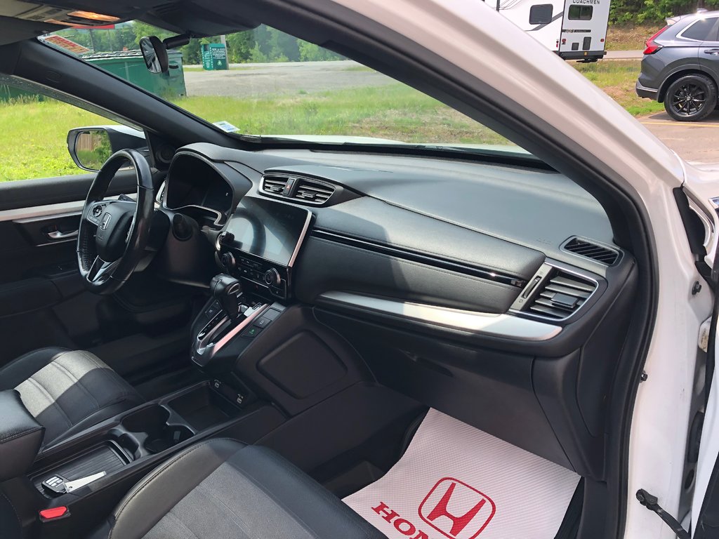2020 Honda CR-V Sport - sunroof, dual climate zones, reverse cam in COLDBROOK, Nova Scotia - 26 - w1024h768px