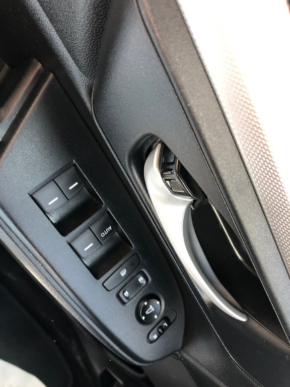 2020 Honda CR-V LX - Reverse Camera, Econ Mode, Carplay in COLDBROOK, Nova Scotia - 11 - w1024h768px