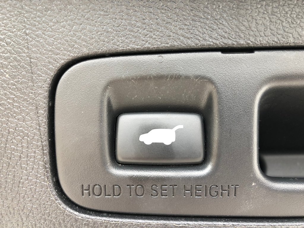 2020 Honda CR-V Touring - Reverse Camera, Carplay, Heated Seats in COLDBROOK, Nova Scotia - 24 - w1024h768px