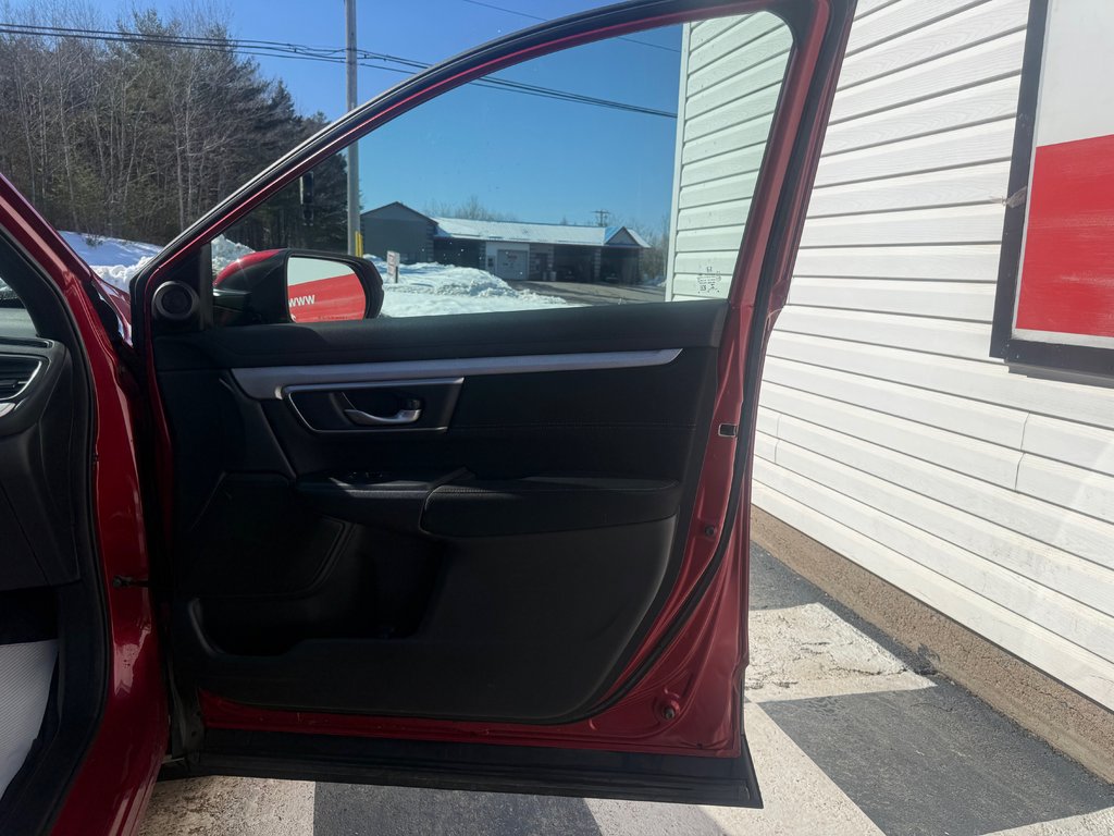 2020 Honda CR-V Sport, keyless entry, Cruise control, Bluetooth in COLDBROOK, Nova Scotia - 19 - w1024h768px