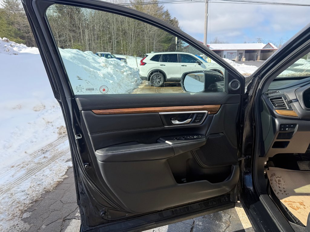 2020 Honda CR-V EX-L, keyless entry, backup camera, Bluetooth in COLDBROOK, Nova Scotia - 7 - w1024h768px