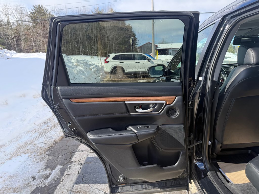 2020 Honda CR-V EX-L, keyless entry, backup camera, Bluetooth in COLDBROOK, Nova Scotia - 14 - w1024h768px