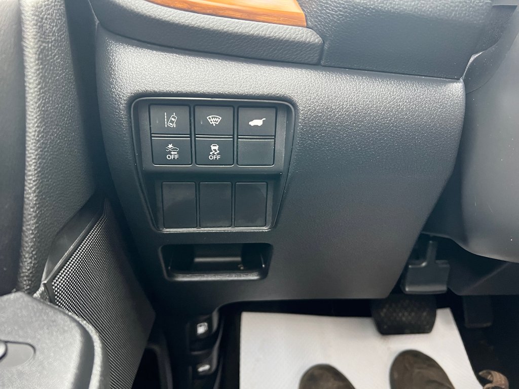2021  CR-V Touring - Leather, AWD, Heated seats, Sunroof, AC in Kentville, Nova Scotia - 9 - w1024h768px